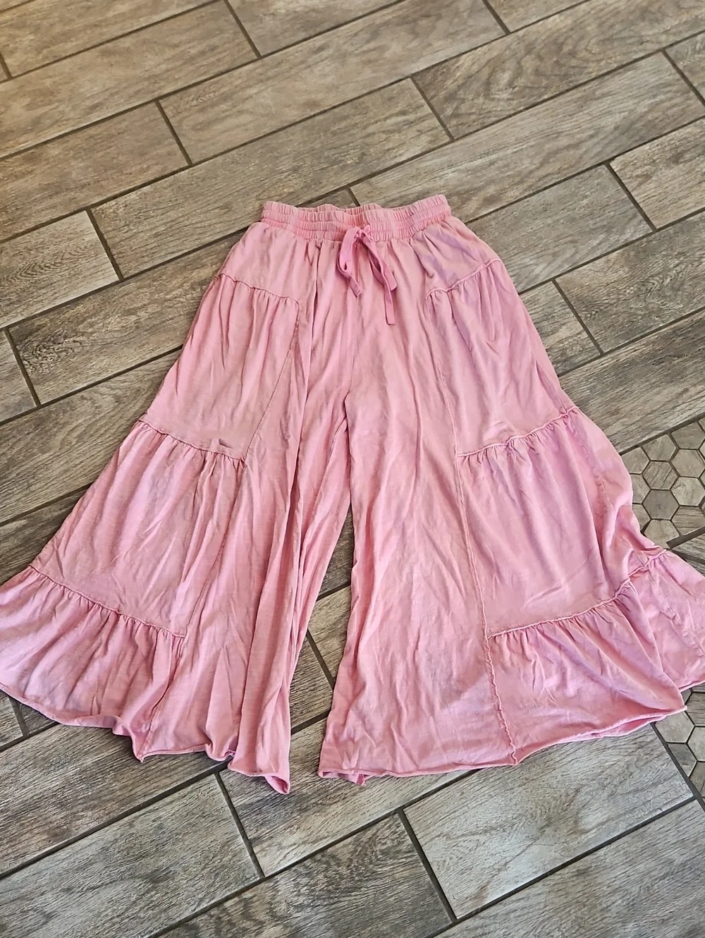 Pink Tiered Wide-Leg Palazzo Pants Size Small